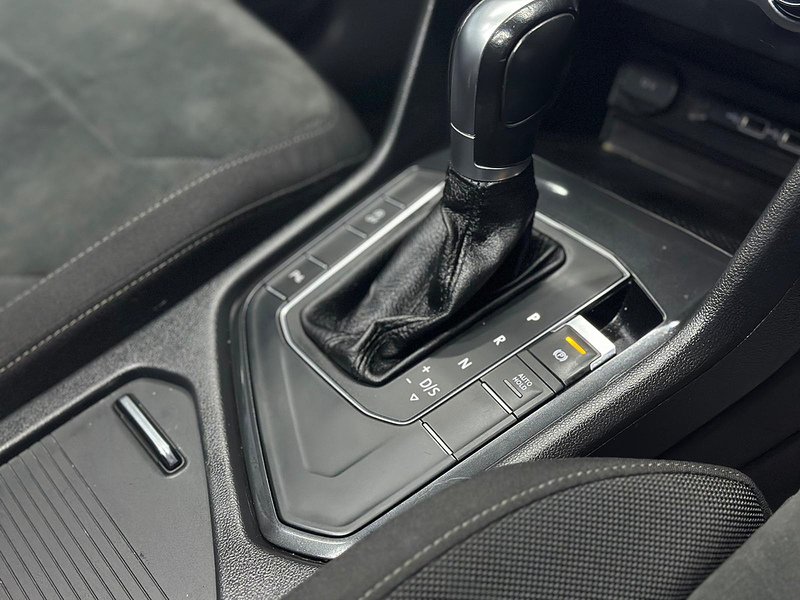 Used Volkswagen Tiguan 2017 for sale - 77076934: Photo 24