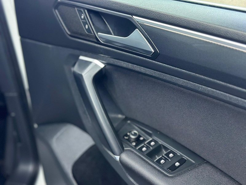 Used Volkswagen Tiguan 2017 for sale - 77076934: Photo 28