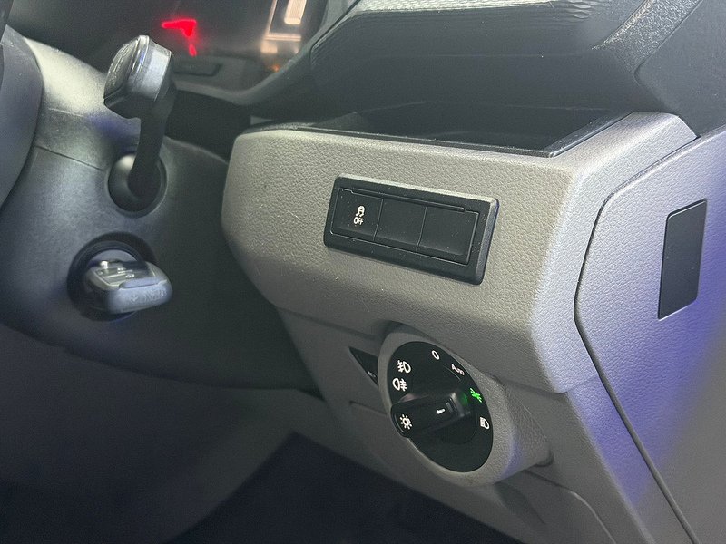 Used Volkswagen Transporter 2021 for sale - 77937454: Photo 30