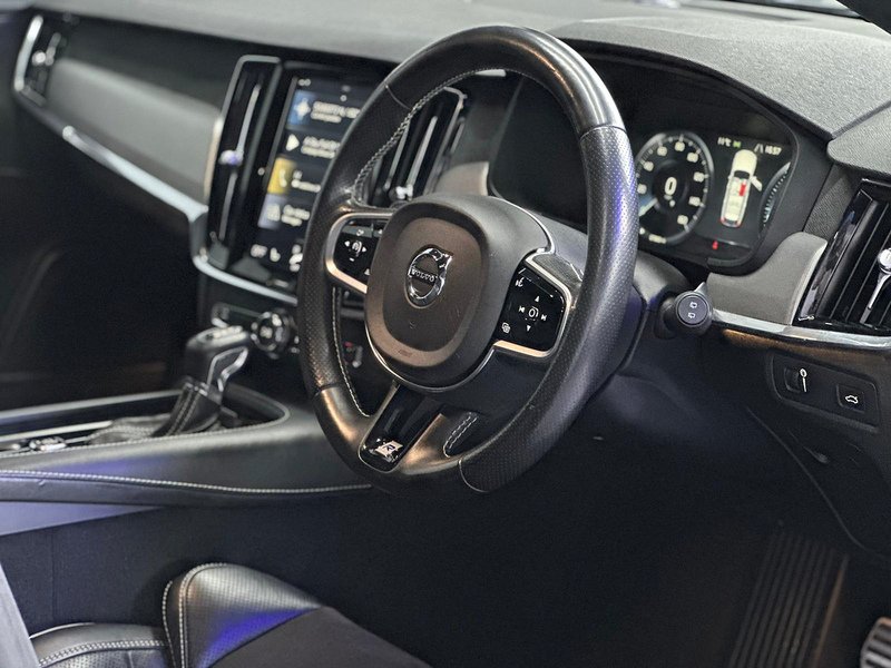 Used Volvo V90 2018 for sale - 77233472: Photo 15