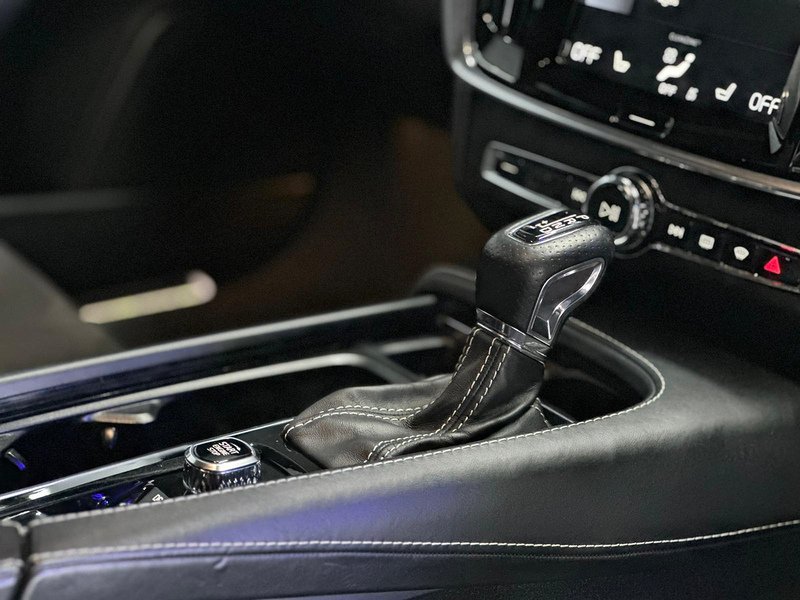 Used Volvo V90 2018 for sale - 77233472: Photo 16