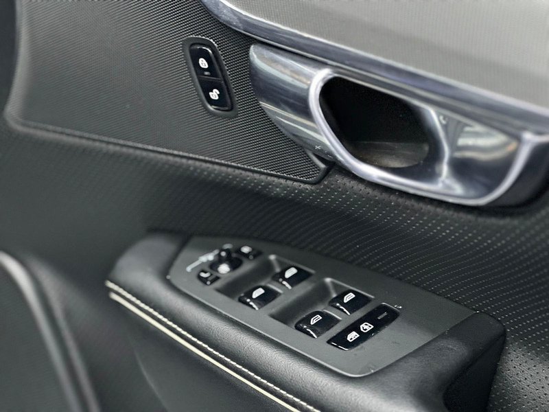 Used Volvo V90 2018 for sale - 77233472: Photo 23