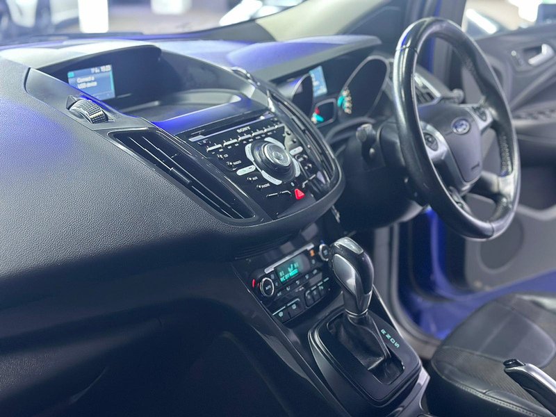 Used Ford Kuga 2015 for sale - 76853378: Photo 25