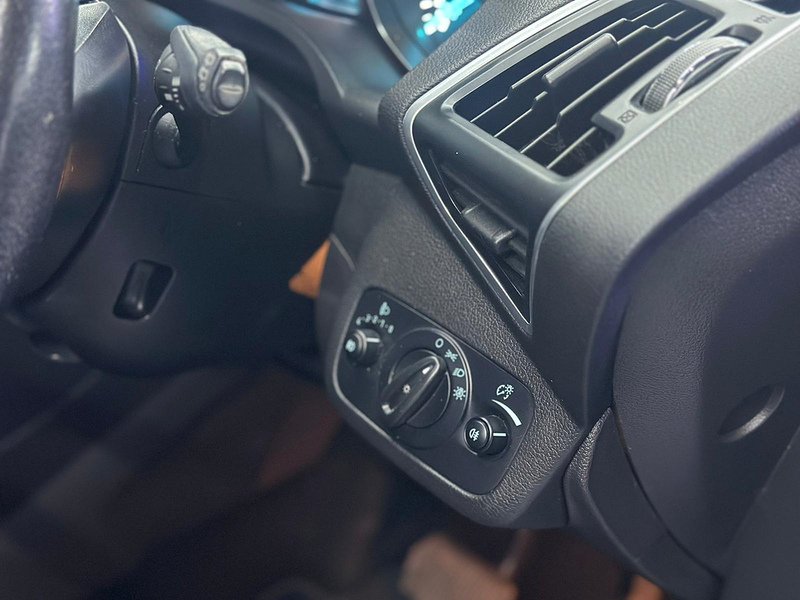 Used Ford Kuga 2015 for sale - 76853378: Photo 28