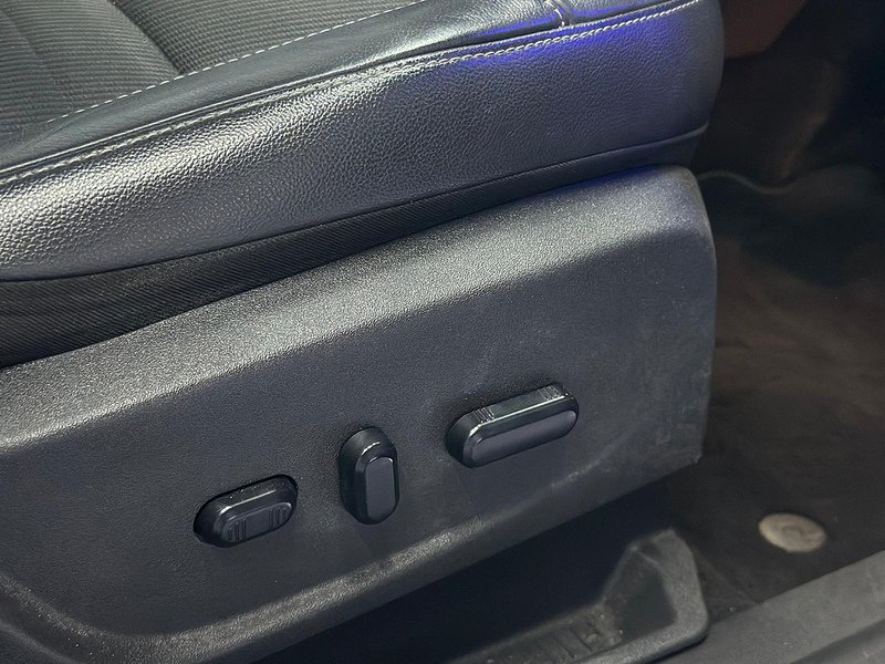 Used Ford Kuga 2015 for sale - 76853378: Photo 31