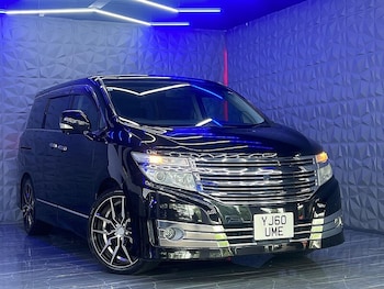 Used Nissan Elgrand 2010 for sale - 75336491: Photo