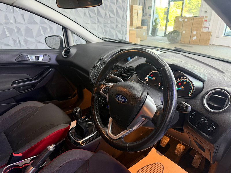 Used Ford Fiesta 2013 for sale - 78182172: Photo 11