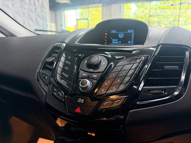 Used Ford Fiesta 2013 for sale - 78182172: Photo 16