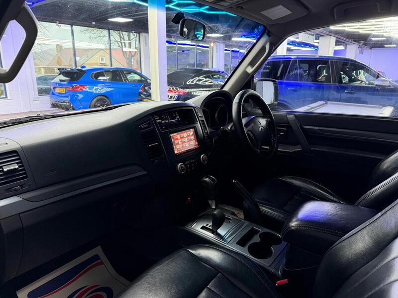 Used Mitsubishi Shogun 2010 for sale - 77195026: Photo 13