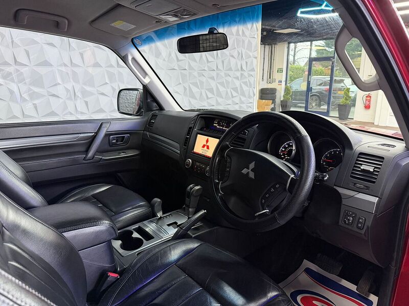 Used Mitsubishi Shogun 2010 for sale - 77195026: Photo 32