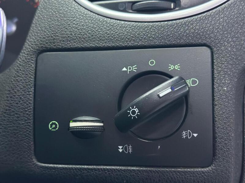 Used Ford Focus 2006 for sale - 76968266: Photo 39