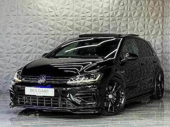 Used Volkswagen Golf 2017 for sale - 78303196: Photo