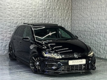 Used Volkswagen Golf 2017 for sale - 78303196: Photo