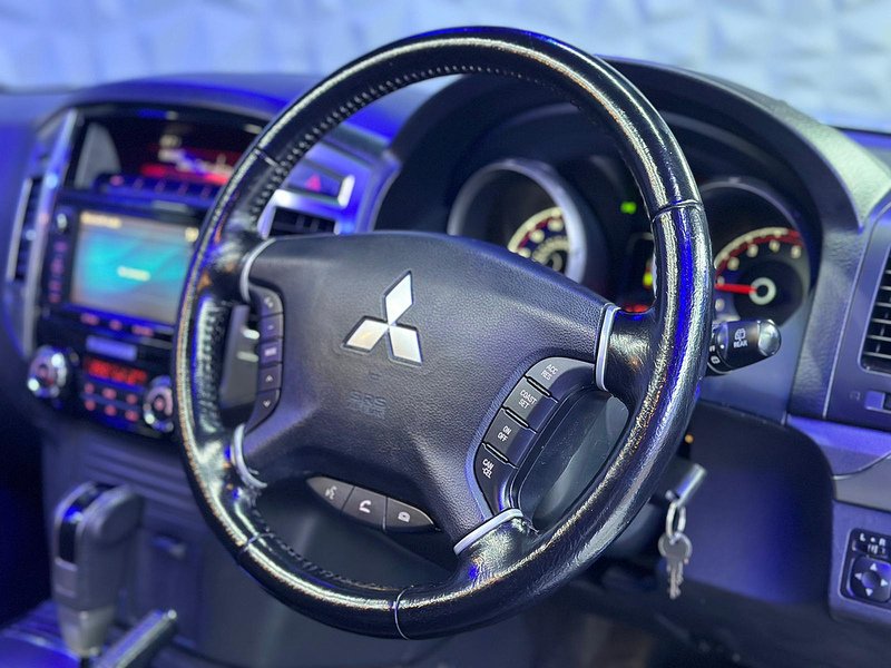 Used Mitsubishi Shogun 2016 for sale - 76396609: Photo 23