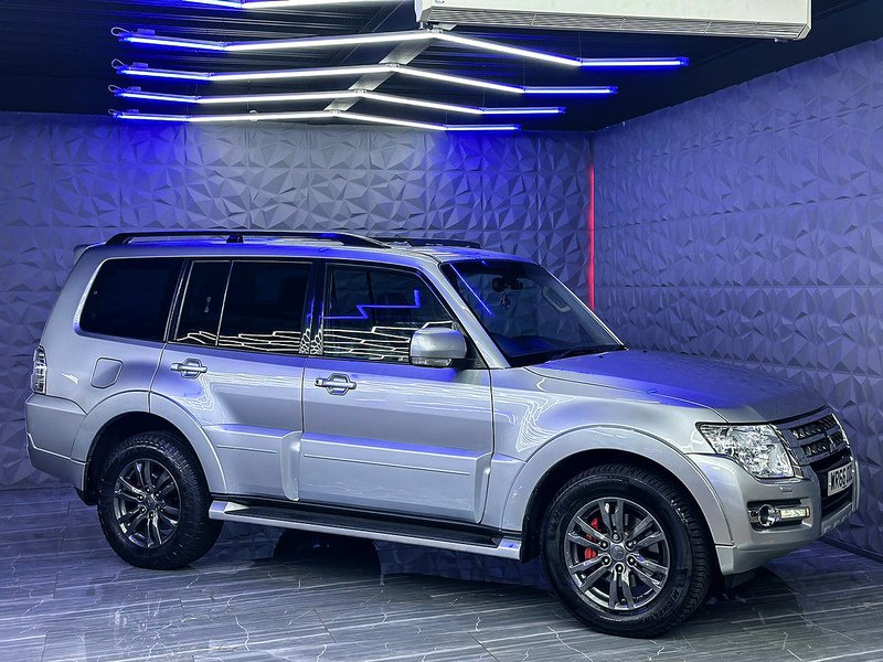 Used Mitsubishi Shogun 2016 for sale - 76396609: Photo 4