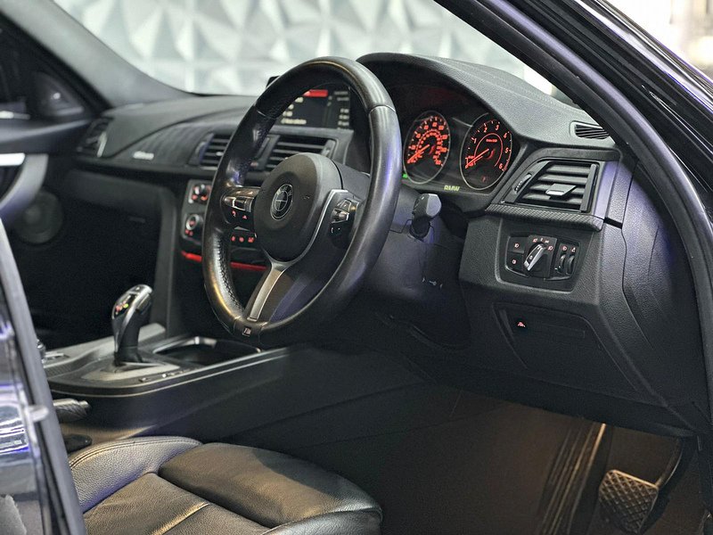 Used BMW 3 Series 2018 for sale - 78062039: Photo 34