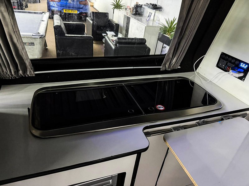 Used Volkswagen Transporter 2010 for sale - 76547348: Photo 20