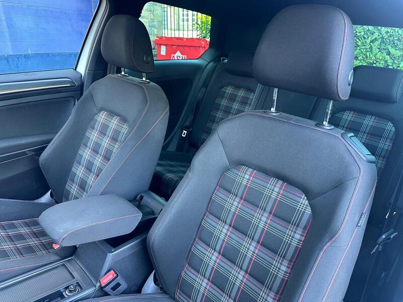 Used Volkswagen Golf 2019 for sale - 76547344: Photo 36