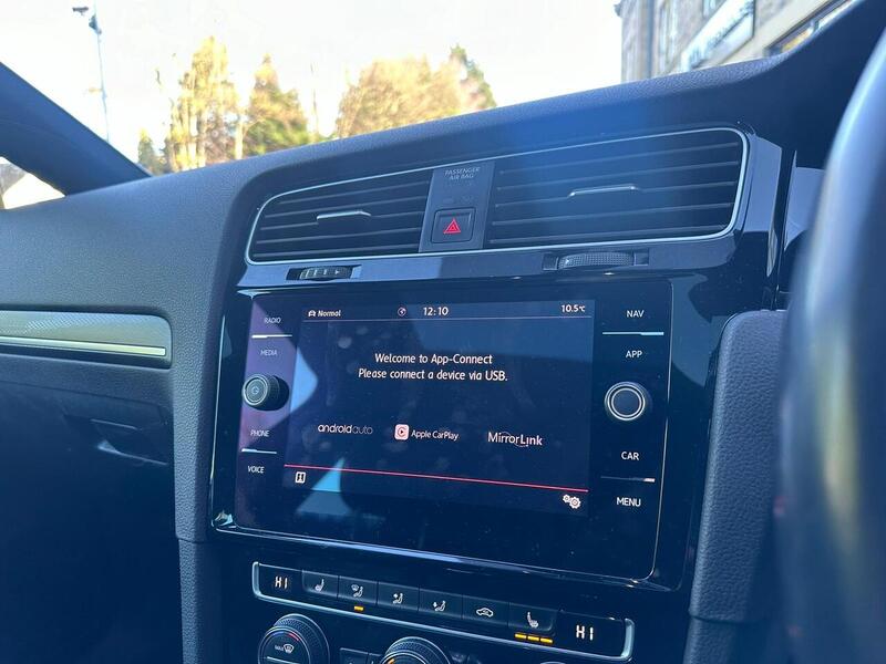 Used Volkswagen Golf 2019 for sale - 76547344: Photo 38