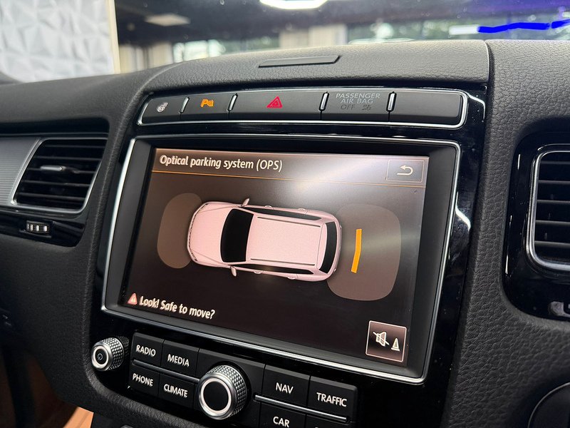 Used Volkswagen Touareg 2016 for sale - 77941394: Photo 14