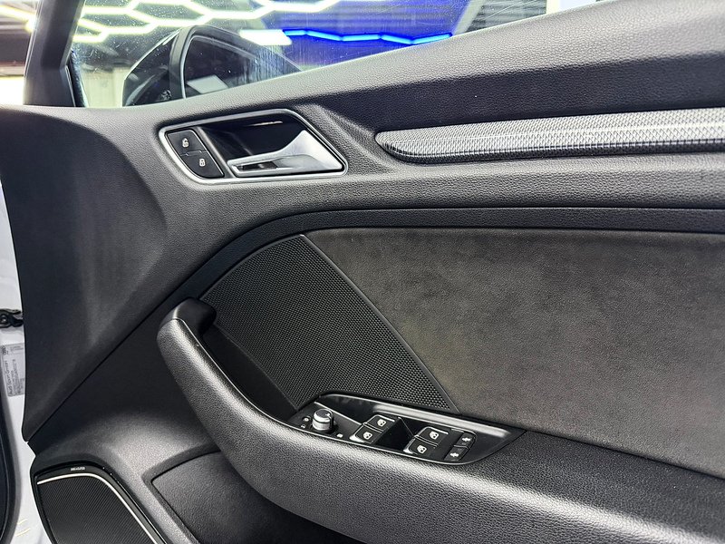 Used Audi RS3 2018 for sale - 77589627: Photo 31