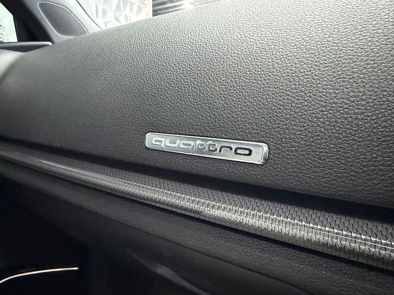 Used Audi RS3 2018 for sale - 77589627: Photo 32