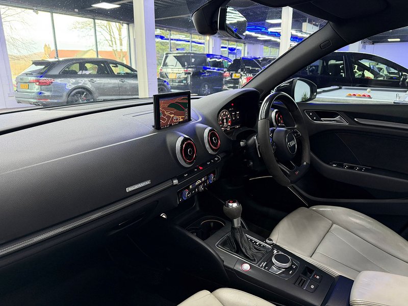 Used Audi RS3 2018 for sale - 77589627: Photo 35