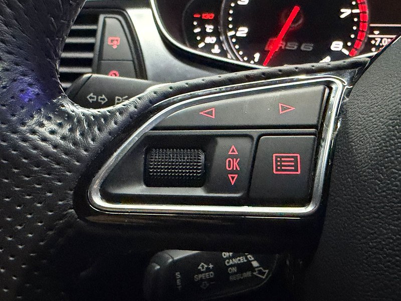 Used Audi RS6 Avant 2015 for sale - 77501081: Photo 53