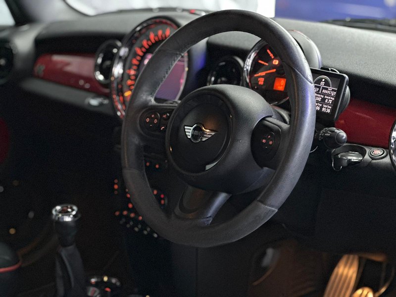 Used MINI Hatch 2011 for sale - 77643333: Photo 18