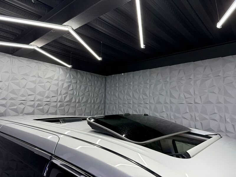 Used Nissan Elgrand for sale - 76896555: Photo 35