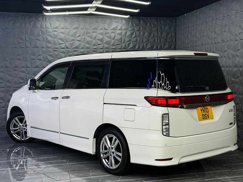 Used Nissan Elgrand 2026 for sale - 77391645: Photo 12