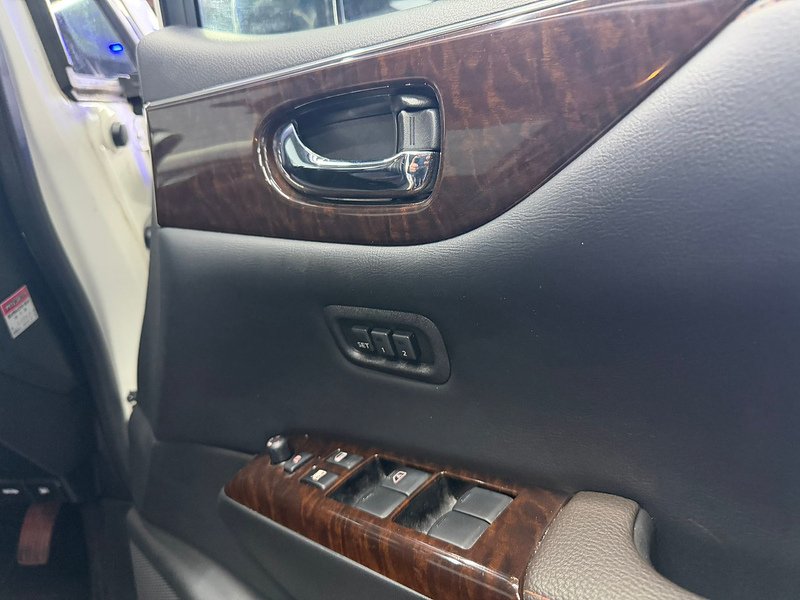 Used Nissan Elgrand 2026 for sale - 77391645: Photo 23