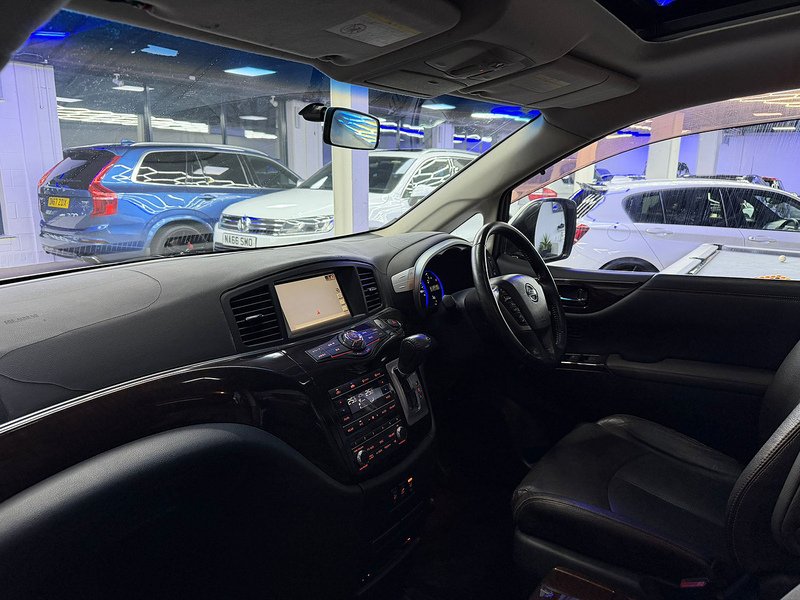 Used Nissan Elgrand 2026 for sale - 77391645: Photo 26