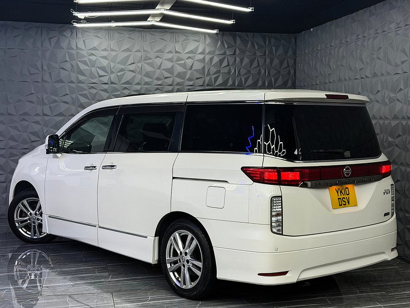 Used Nissan Elgrand 2026 for sale - 77391645: Photo 8