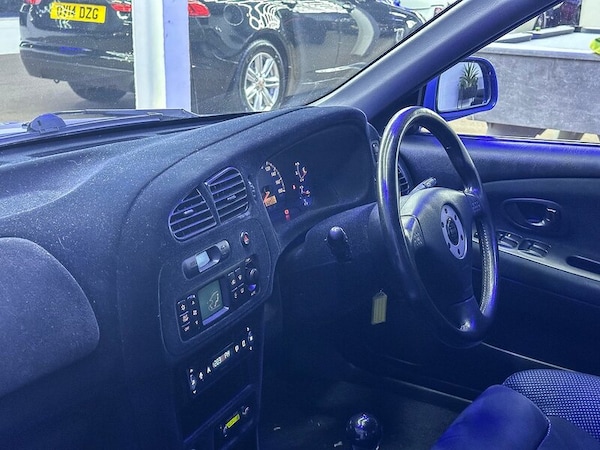 Used Mitsubishi Lancer 2001 for sale - 73404316: Photo 27
