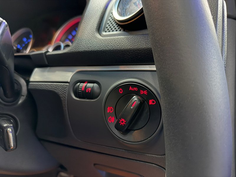 Used Volkswagen Golf for sale - 77501084: Photo 32