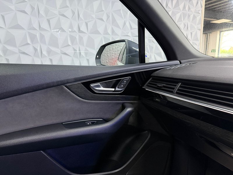 Used Audi Q7 2019 for sale - 77792606: Photo 40