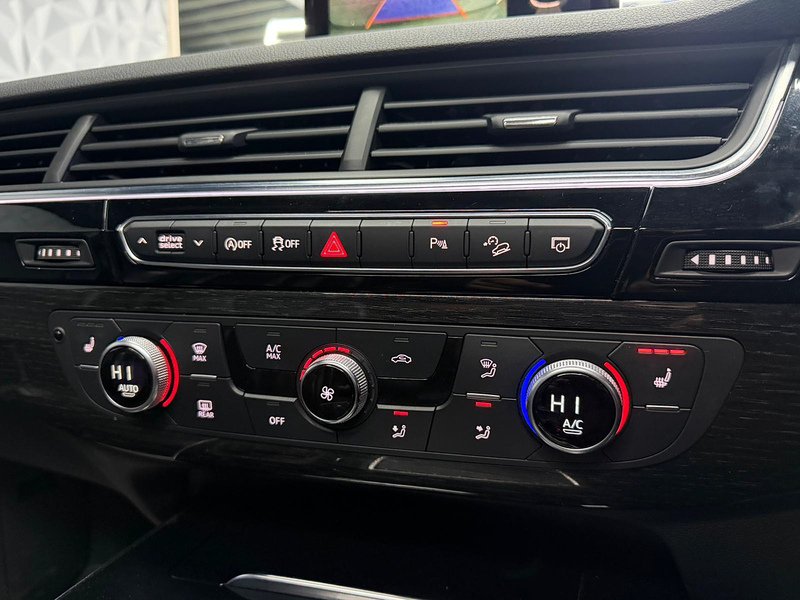 Used Audi Q7 2018 for sale - 77941400: Photo 28