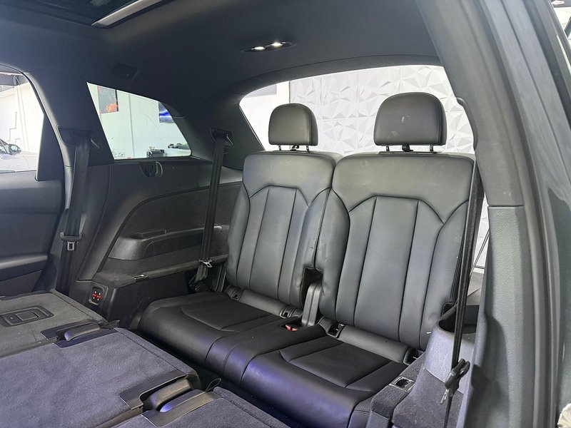 Used Audi Q7 2018 for sale - 77941400: Photo 38