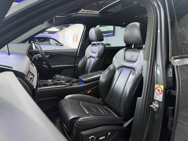 Used Audi Q7 2018 for sale - 77941400: Photo 43