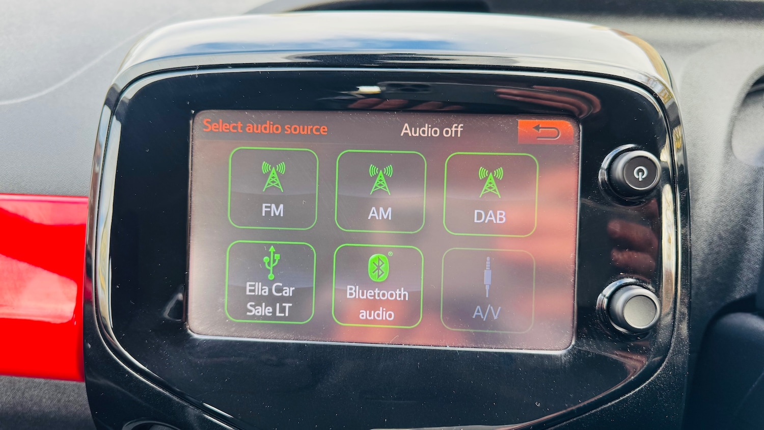 Used Toyota AYGO 2016 for sale - 76373342: Photo 27