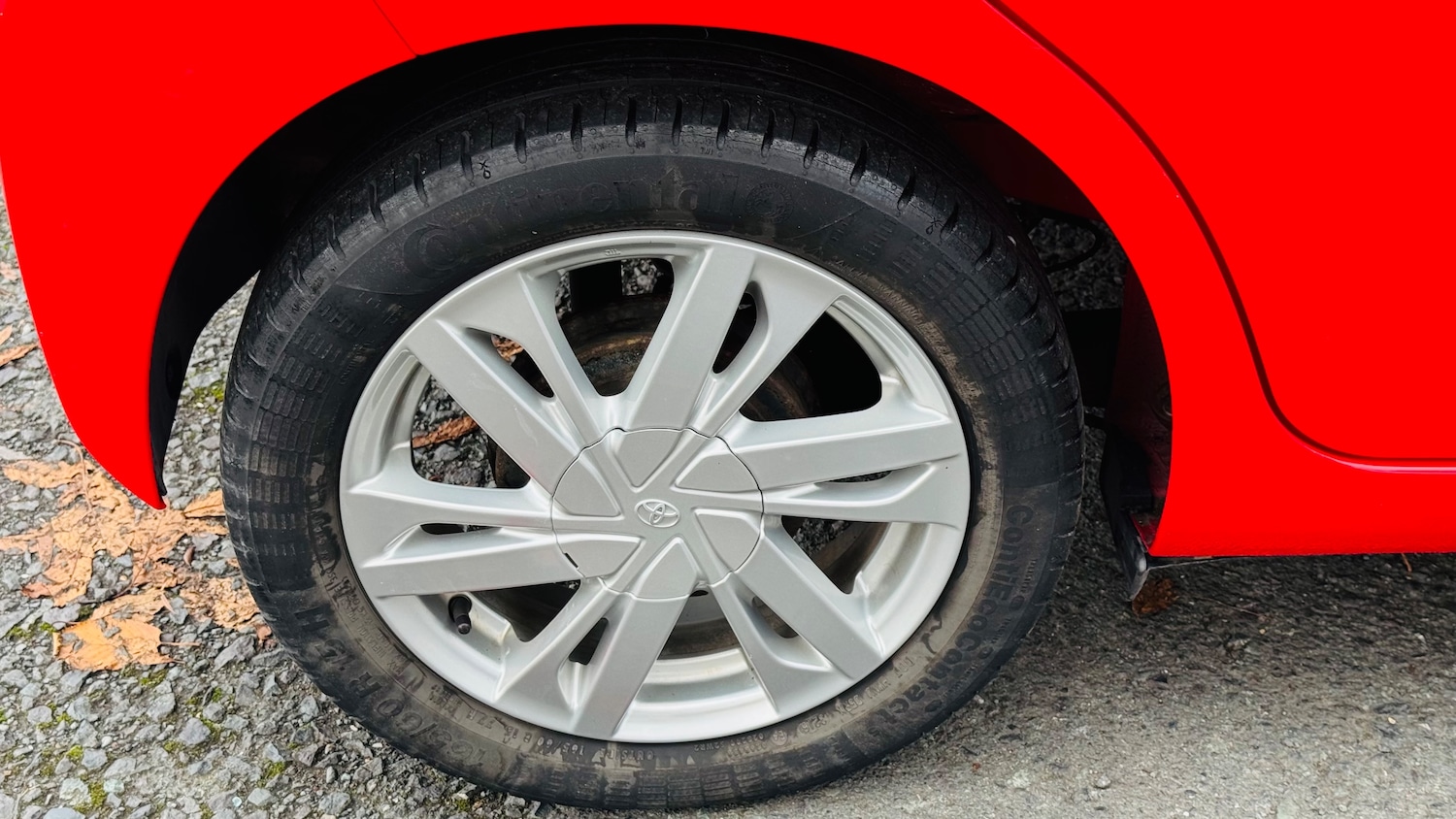 Used Toyota AYGO 2016 for sale - 76373342: Photo 38
