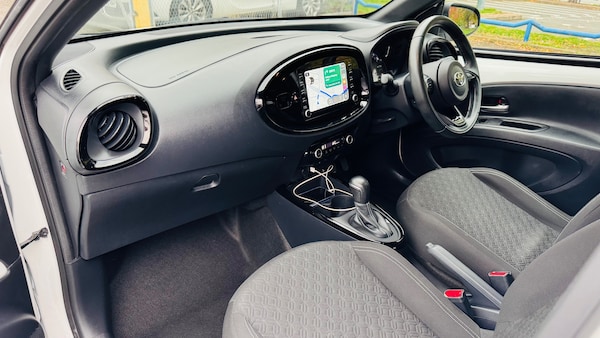 Used Toyota Aygo X 2023 for sale - 76229708: Photo 24