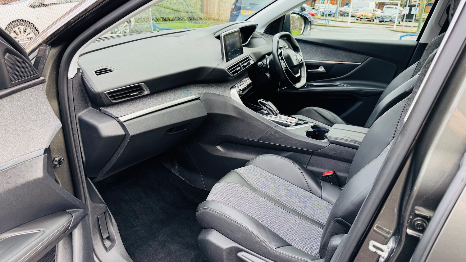 Used Peugeot 3008 2017 for sale - 77307762: Photo 18