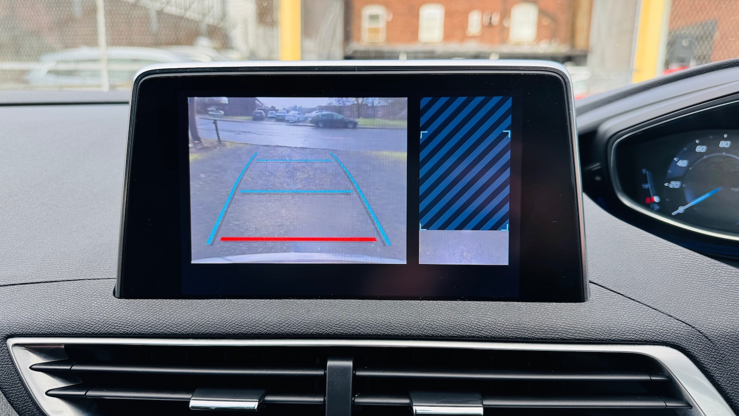 Used Peugeot 3008 2017 for sale - 77307762: Photo 22