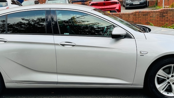 Used Vauxhall Insignia 2017 for sale - 76204669: Photo 11