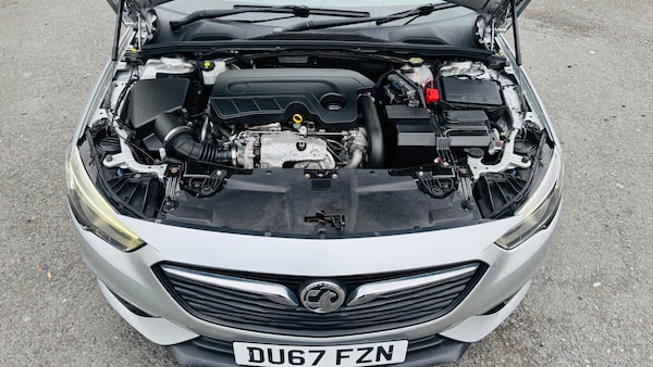 Used Vauxhall Insignia 2017 for sale - 76204669: Photo 32