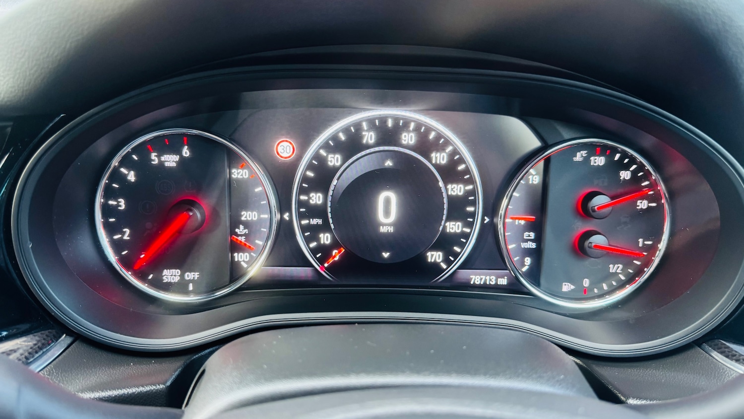 Used Vauxhall Insignia 2017 for sale - 77931755: Photo 29