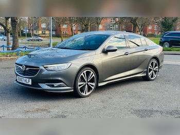 Used Vauxhall Insignia 2017 for sale - 77931755: Photo