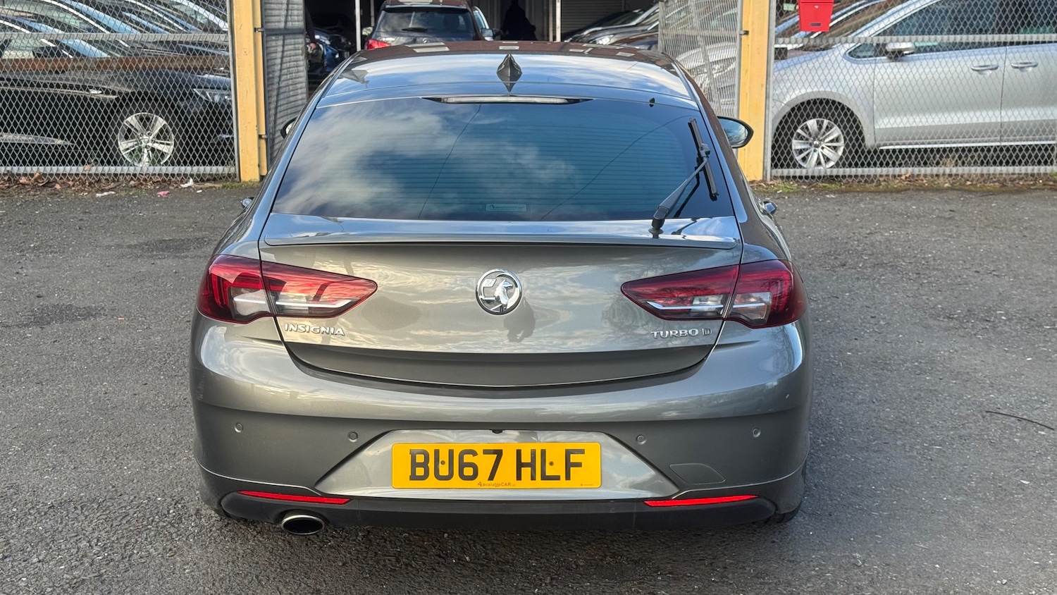 Used Vauxhall Insignia 2017 for sale - 77931755: Photo 5
